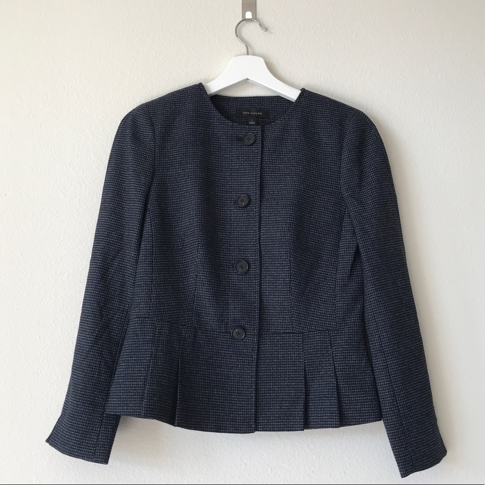 Ann Taylor peplum blazer, size 2, NWT